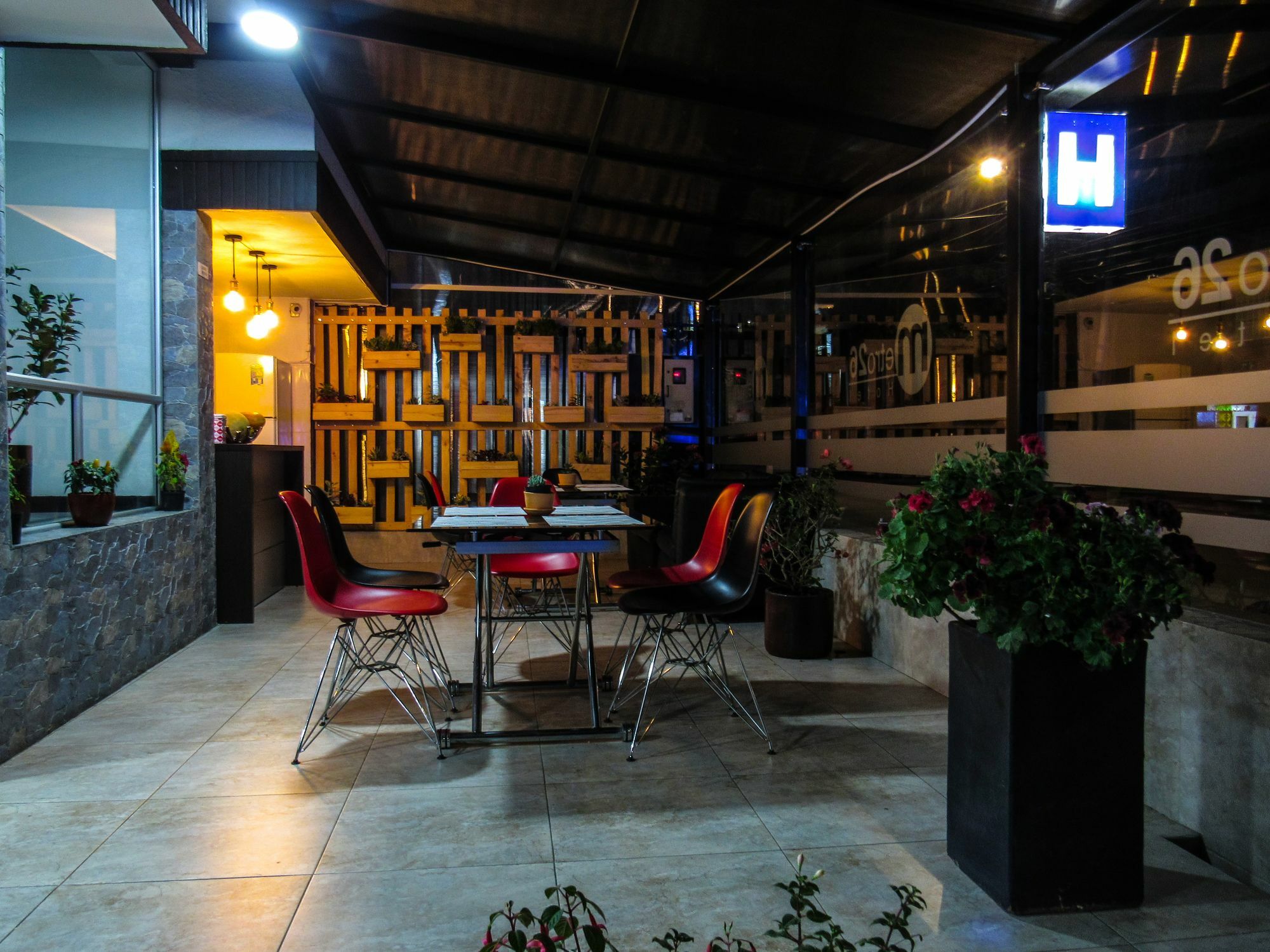 Hotel Metro 26 Богота Екстериор снимка